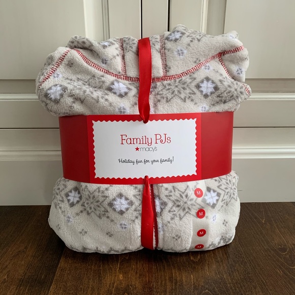 Family Pajamas Other - Family Pajamas Women’s ❄️🎄